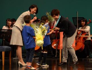 平成30年(2018) 5月1日 小平奈緒選手に松本市民栄誉賞を授与の写真