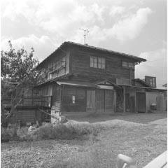 旧松本村役場（井川城）の写真