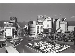 駅前通り(セルヴァン屋上より)の写真