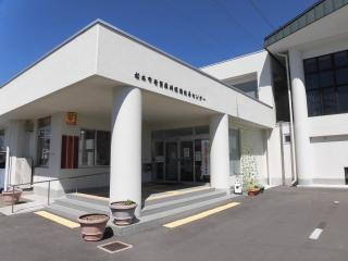 笹賀公民館入口の画像です