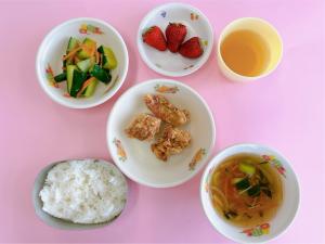 鶏のからあげ