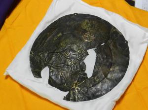 牛伏寺銅板線刻十一面観音御正体