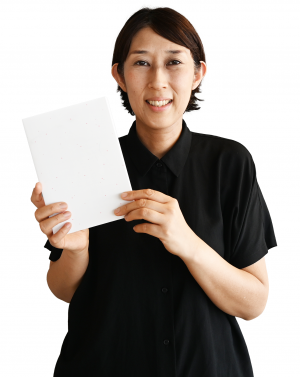 中央図書館　内山さん