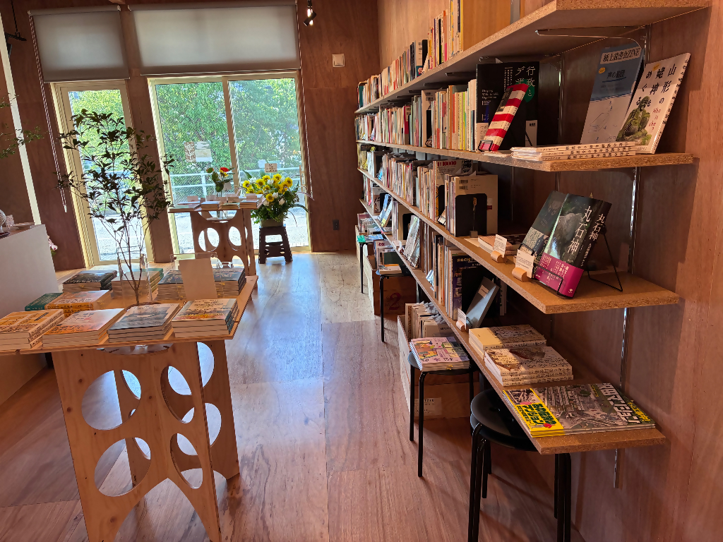 boccabooks店内2